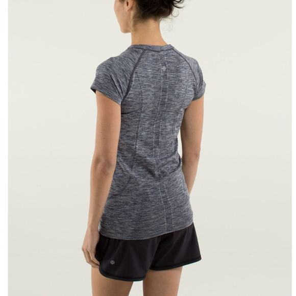 Lululemon Run: Swiftly Tech Short Sleeve Size 10 - Picture 8 of 8